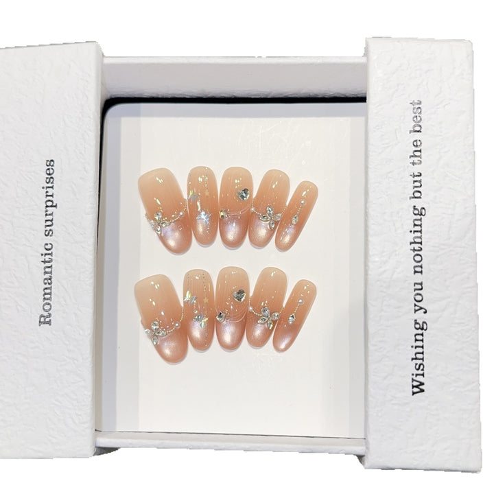 Artificial Nail Set with Romantic Heart and Glitter Designs Bowlift