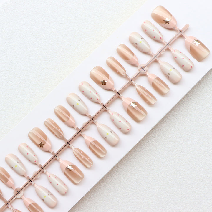 Elegant Minimalist Press-On Nail Set Bowlift