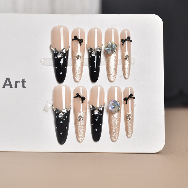 Elegant Crystal-Embellished Stiletto Press-On Nails Bowlift