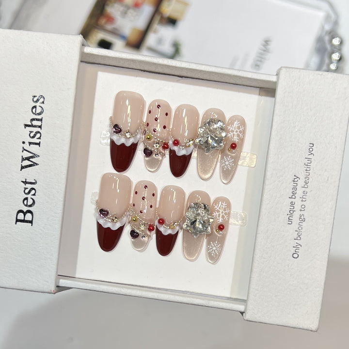 Festive-Themed Press-On Nail Art Set Bowlift