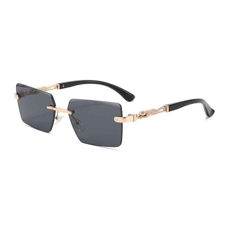 Women's fashionable sunglasses with unique accented details Bowlift