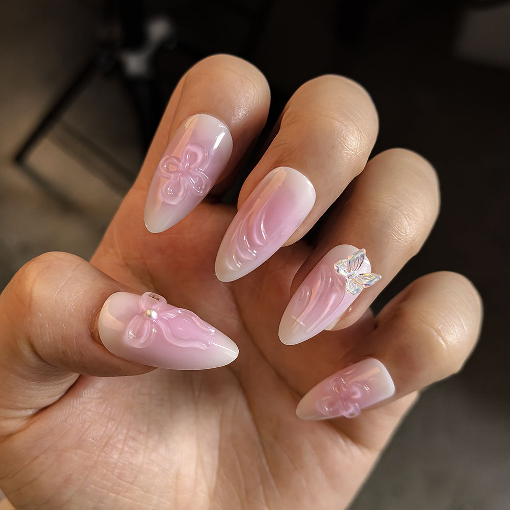 Elegant Press-On Nail Set Bowlift
