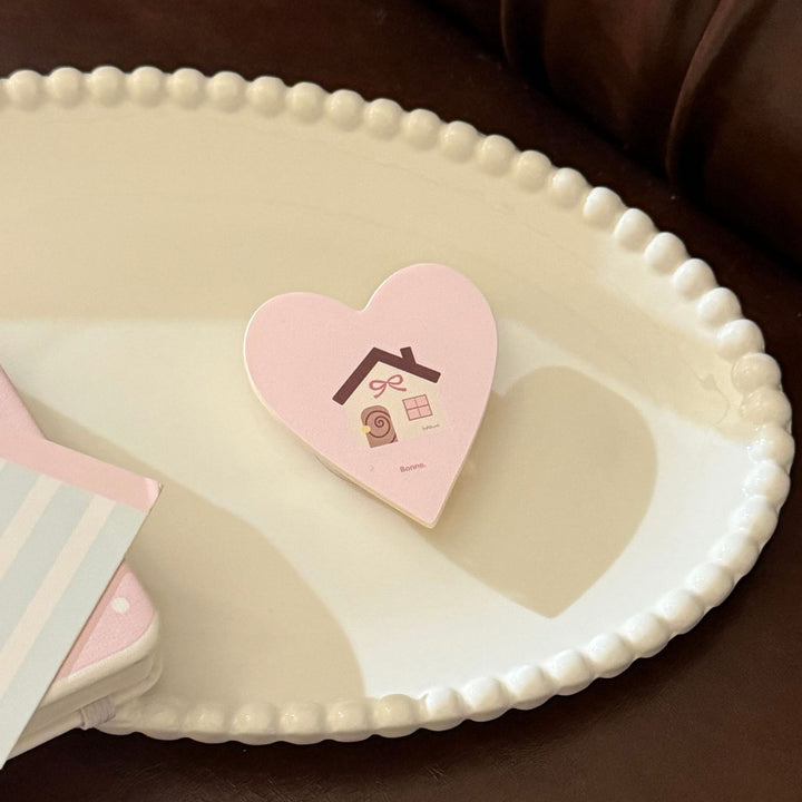 Heart-shaped Notepad Bowlift