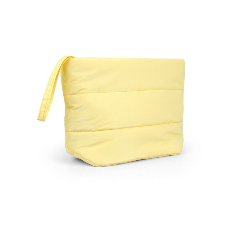 Stylish and Functional Cosmetic Bag Bowlift