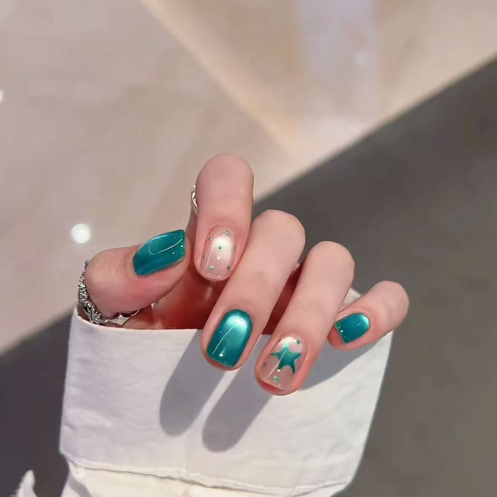 Artistic Press-On Nail Art Design Set Bowlift