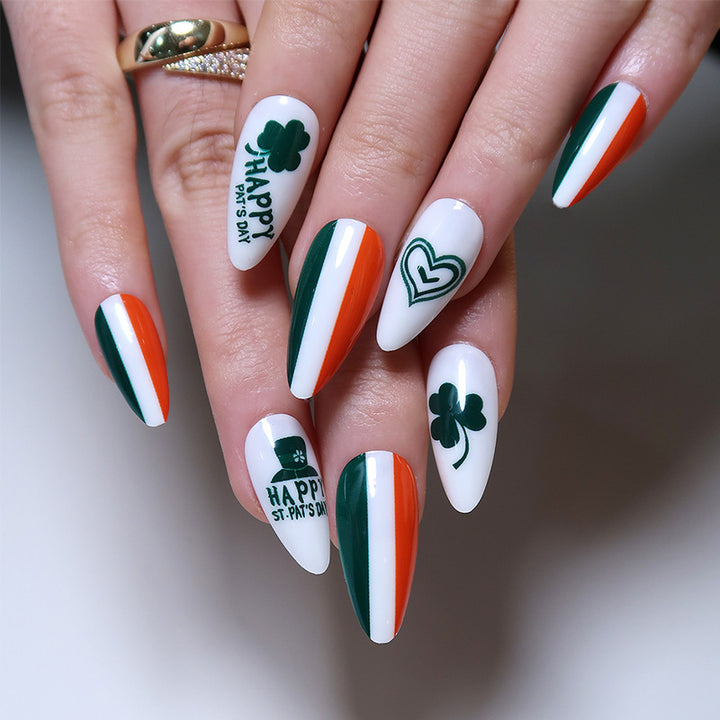 Trendy Nail Art in Irish Style Bowlift