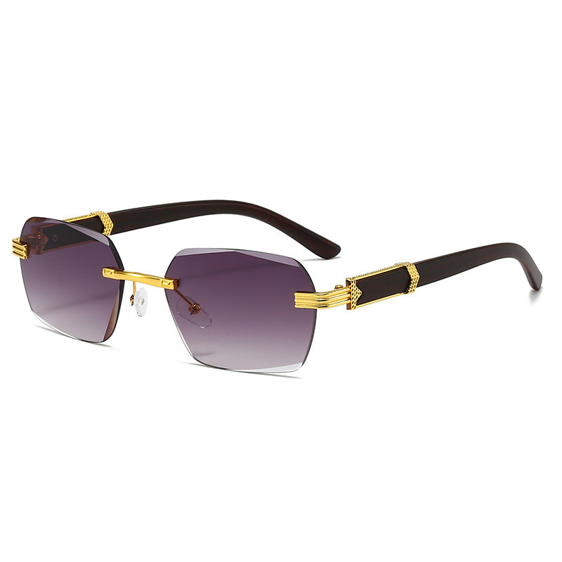 Women’s fashionable square sunglasses with golden accents Bowlift