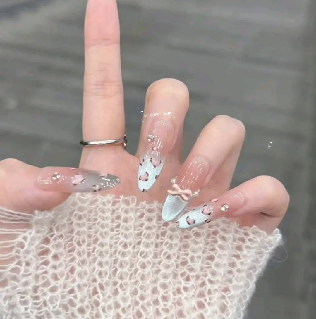 Star-Accent Press-On Nail Set Bowlift