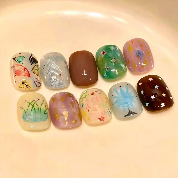 Artistic Cat-Themed Press-On Nail Art Set Bowlift