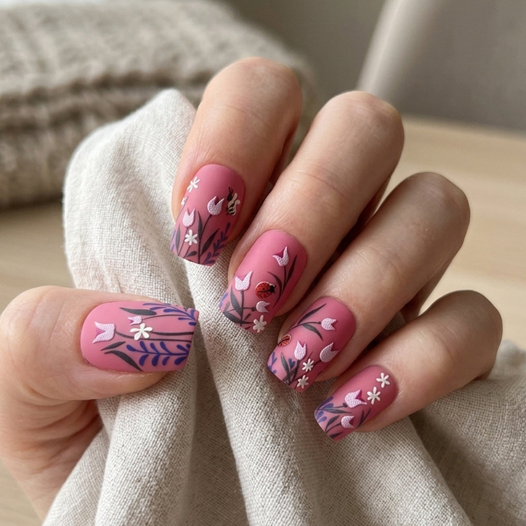 Floral-Design Matte Press-On Nails Bowlift