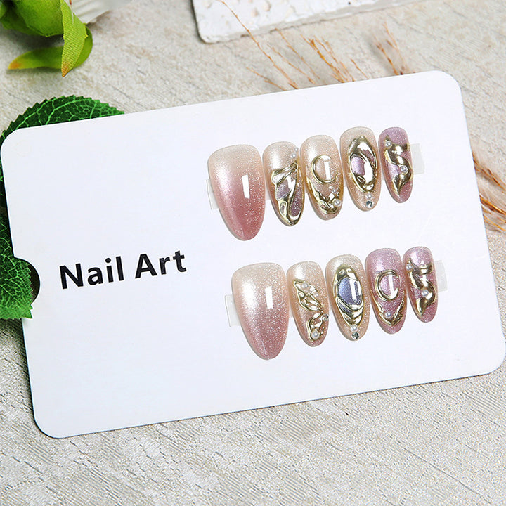 Artful nail set with floral accents Bowlift