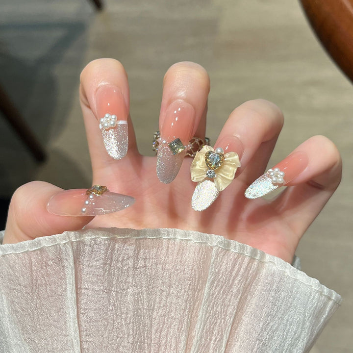 Elegant Decorative Press-On Nail Extensions with Pearls Bowlift