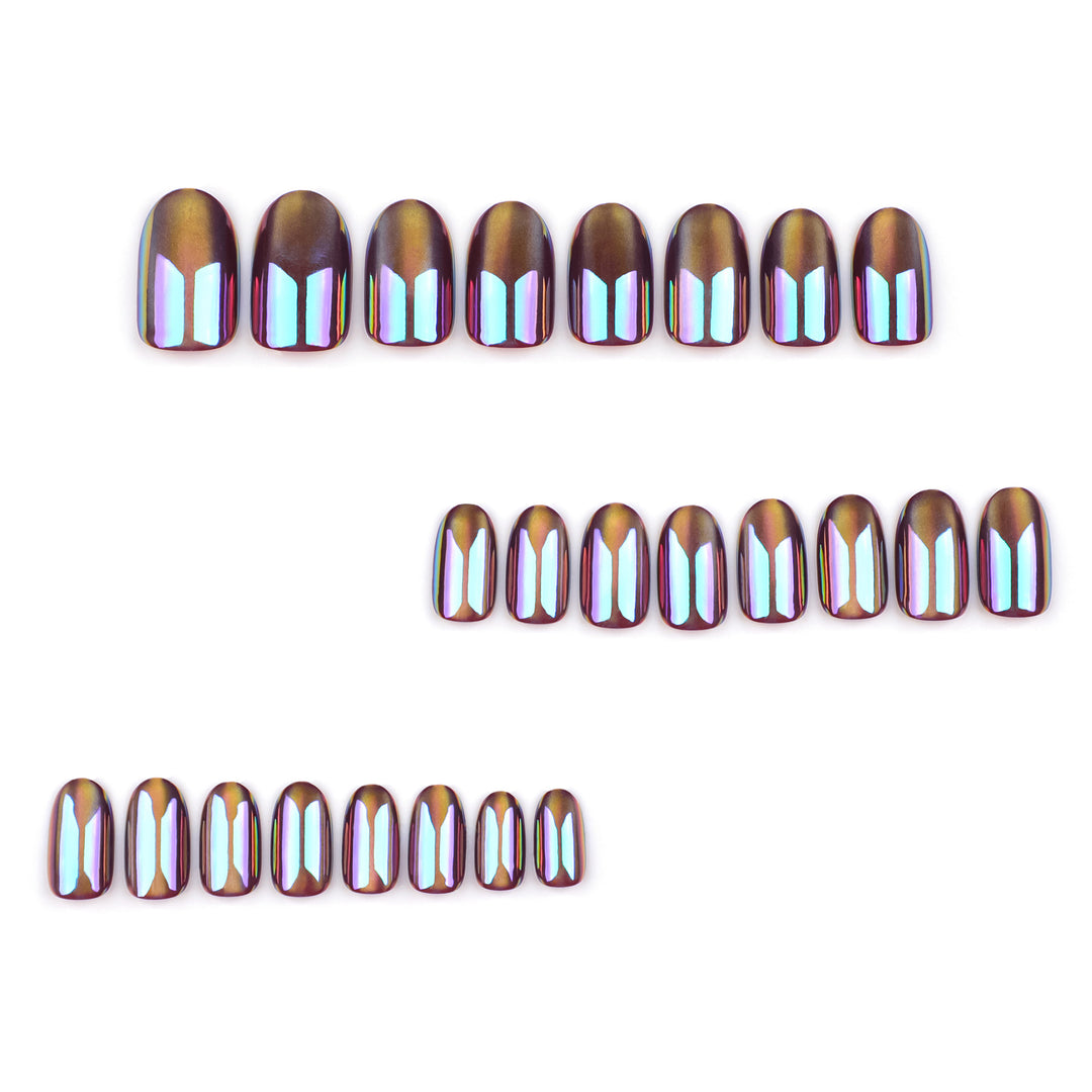 Shiny nail art with holographic effect Bowlift