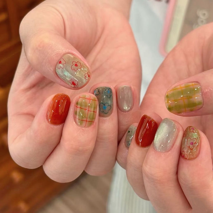 Cute Character Press-On Nail Art Set Bowlift