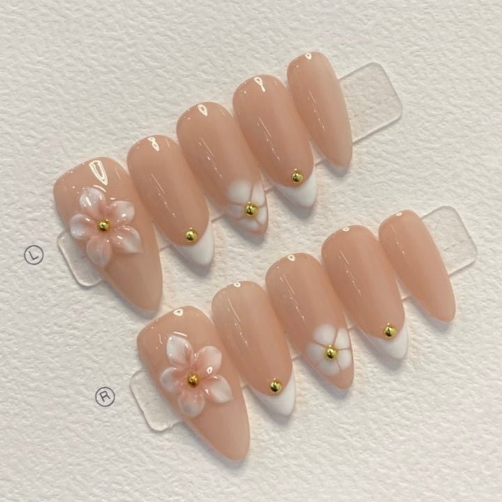 Nature-Themed Artistic Press-On Nail Set Bowlift