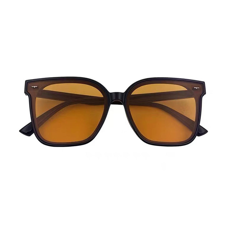 Ladies stylish sunglasses with a fashionable highlight Bowlift