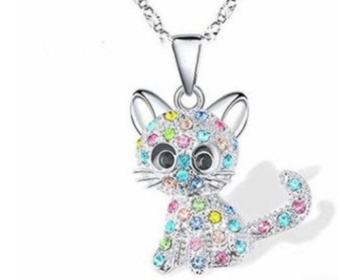 Playful Cat-Themed Jewelry Pendant Necklace Bowlift