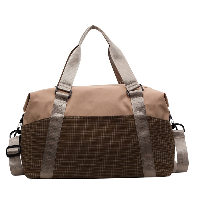 Versatile sports and travel bag with breathable material and robust design Bowlift