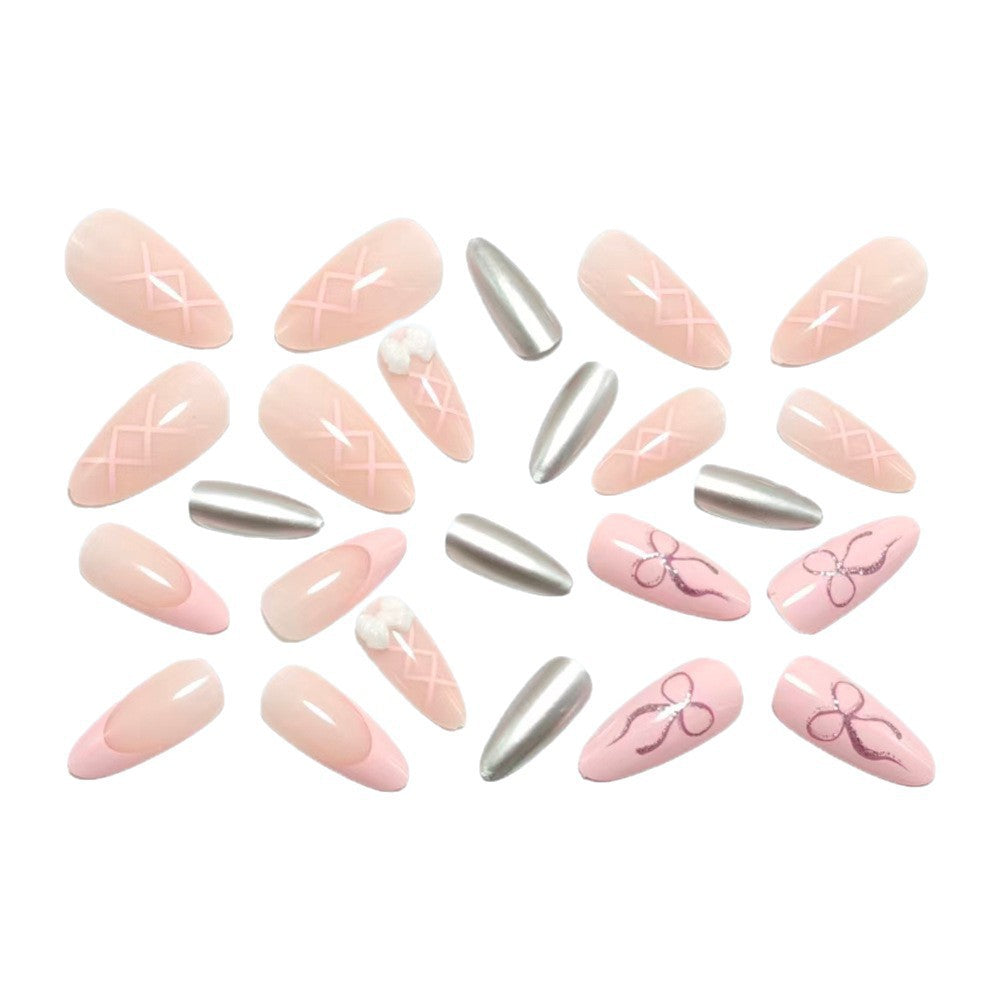 Artificial nails with elaborate design Bowlift