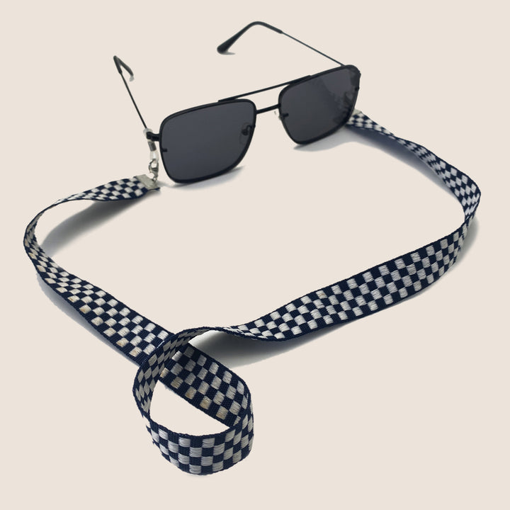 Decorative Eyewear Holder Bowlift