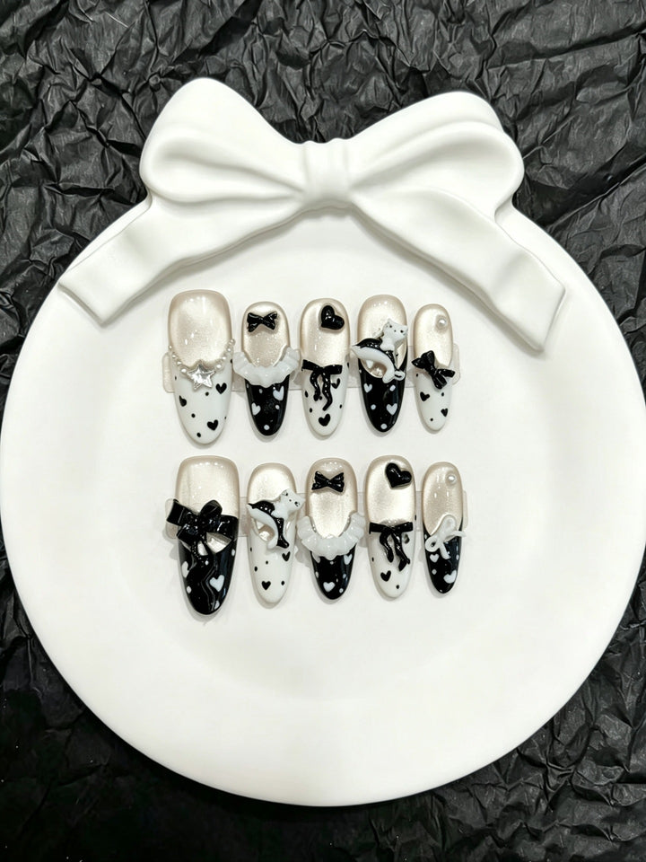 Elegant Heart-Embellished Press-On Nail Set