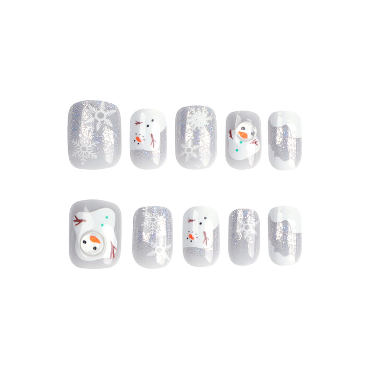 Artful Nail Art with Snow and Christmas Motifs Bowlift