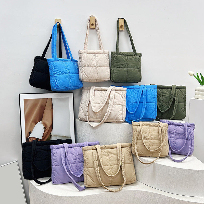 Elegant Padded Shoulder Bag Bowlift