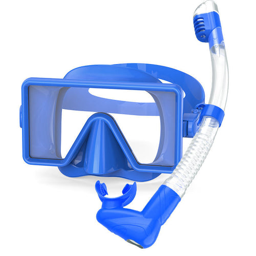 Swimming and diving mask with innovative field of vision and ergonomic design Bowlift