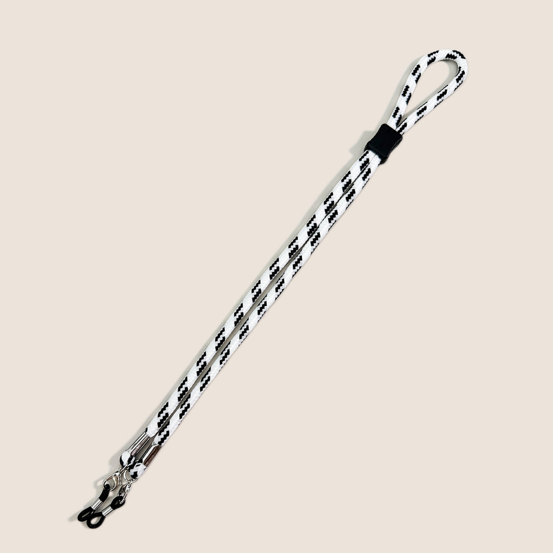 Adjustable Eyewear Retainer Bowlift