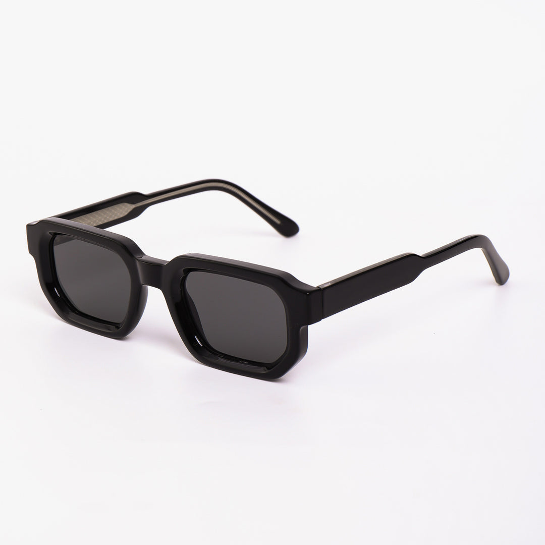 Women's sunglasses in a futuristic design with a shiny frame and fashionable lenses Bowlift