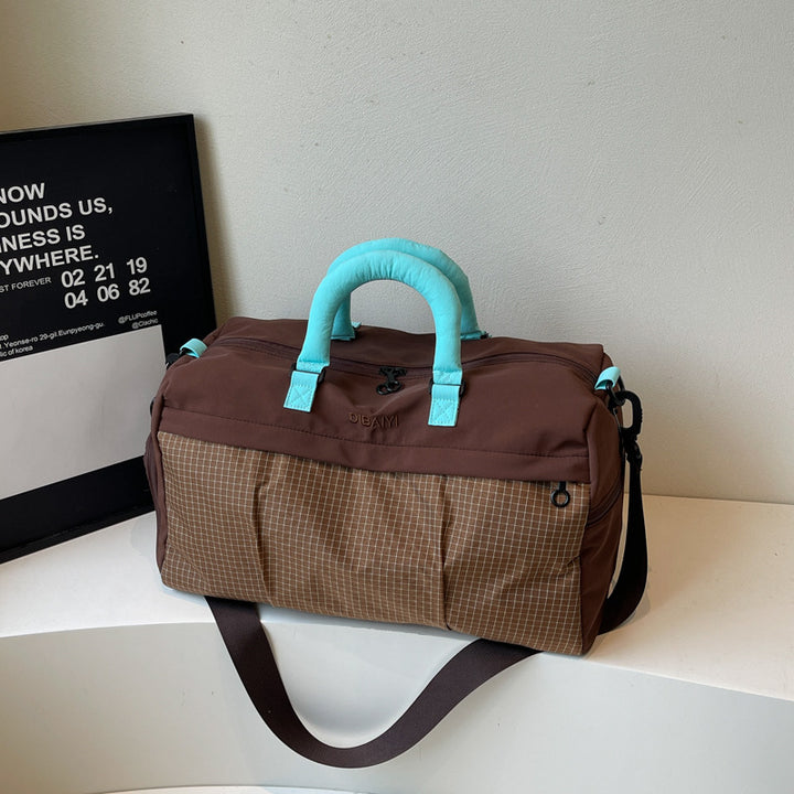 Women's spacious sport and travel bag Bowlift