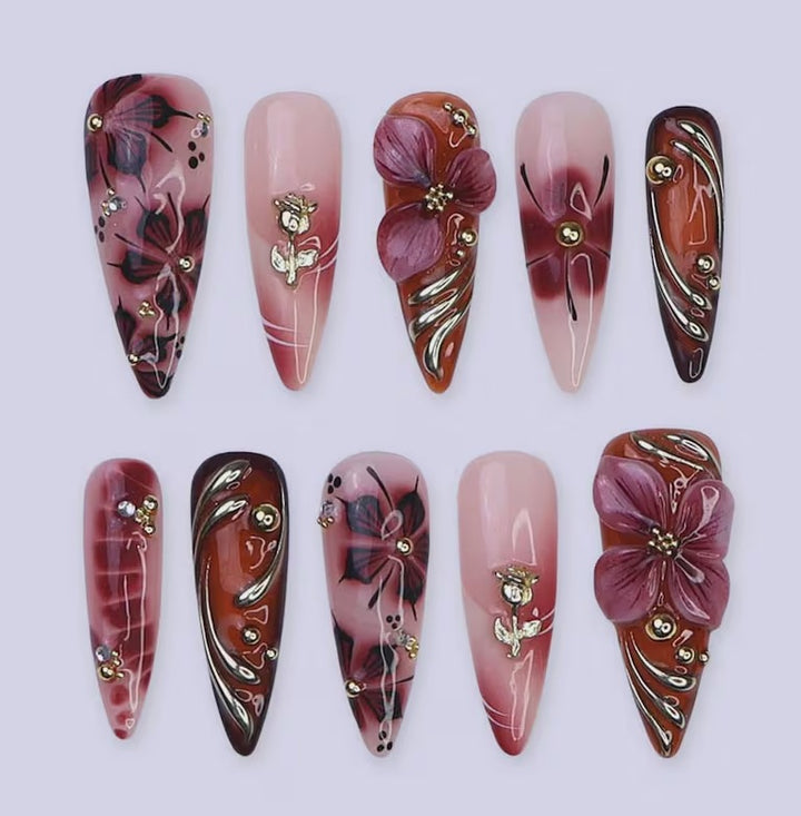 Artistic Floral and Star-Embellished Press-On Nail Set Bowlift