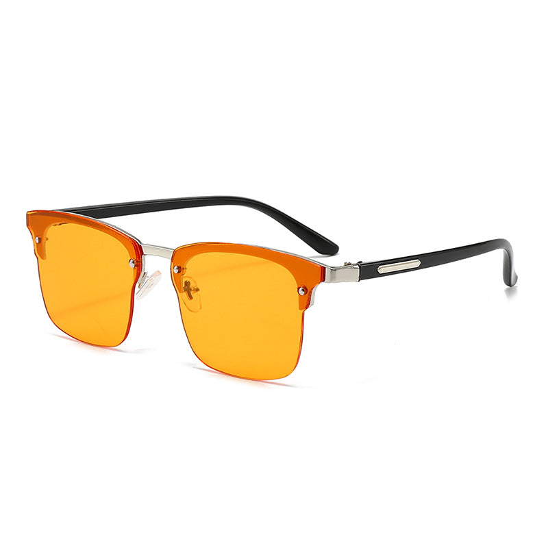 Ladies elegant square sunglasses with metallic accents Bowlift