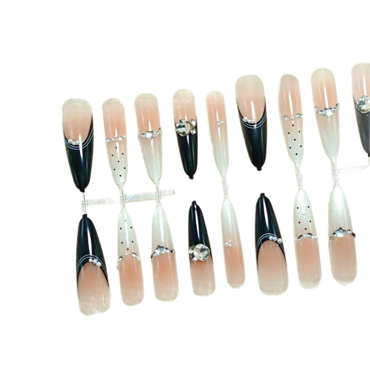 Elegant Artificial Nails with Glitter Accents and Fashionable Design Bowlift