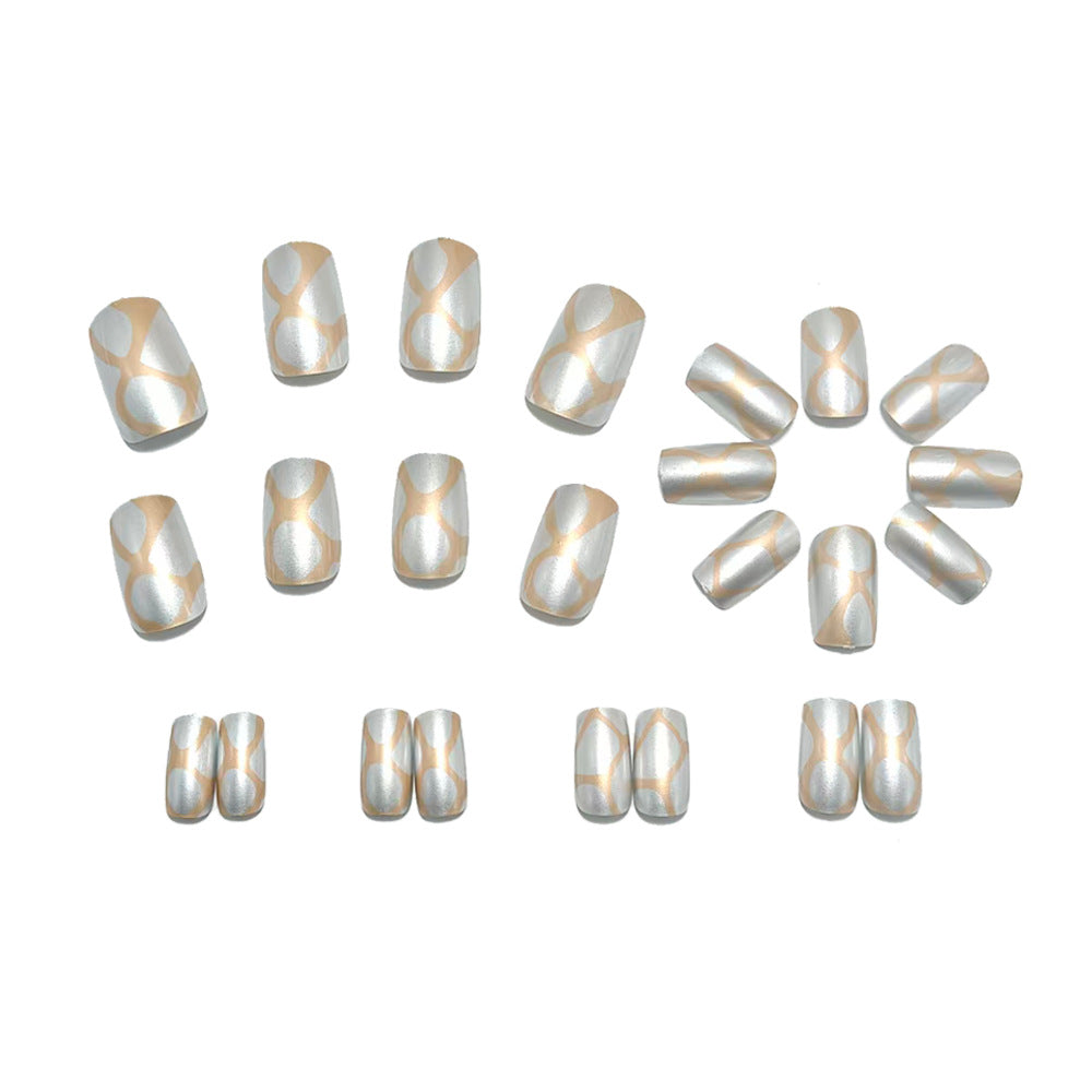 Artificial nails with elegant 3D pattern Bowlift