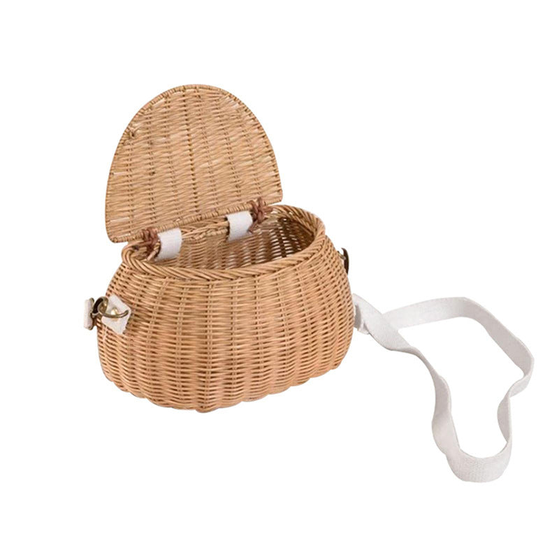 Handmade basket bag Bowlift
