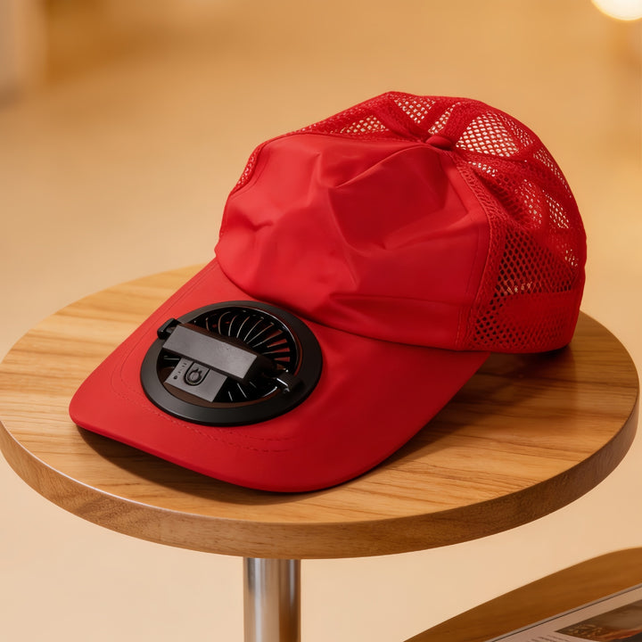 Unisex cap with integrated fan Bowlift