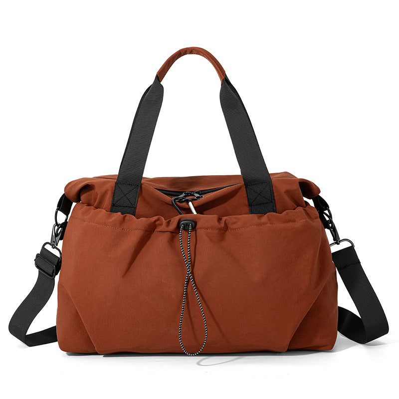 Practical sports and travel bag Bowlift