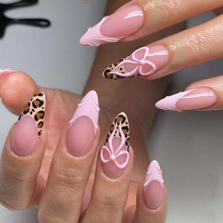 Acrylic Nail Set with Creative Leopard and Bow Accents Bowlift