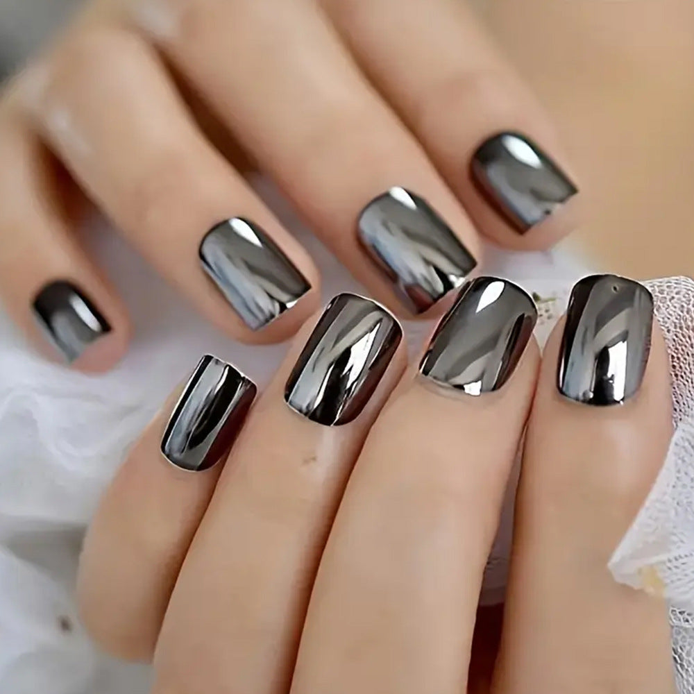 Luxury Metallic Nail Wraps Bowlift