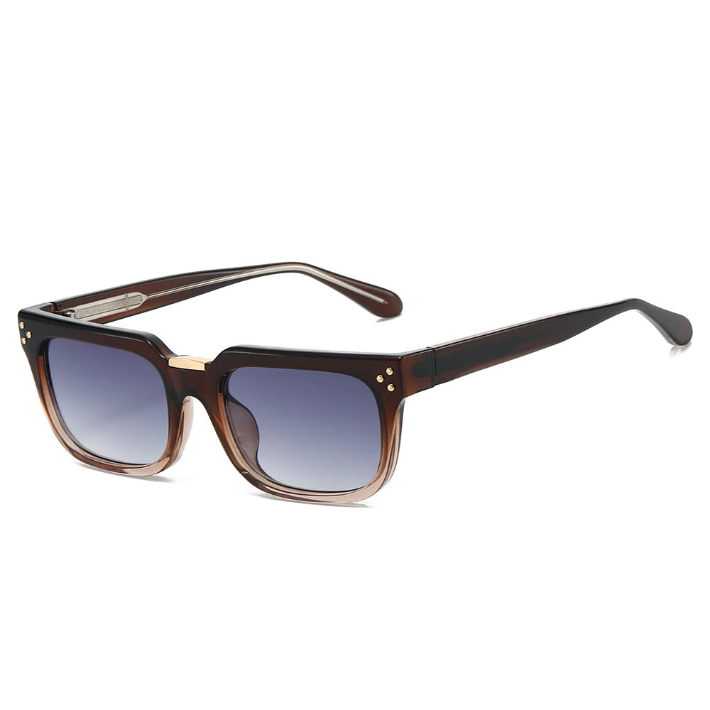 Ladies oversized square sunglasses with luxurious accents Bowlift