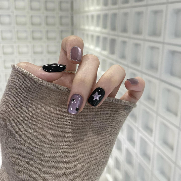 Stylish Star Design Artificial Nails Bowlift