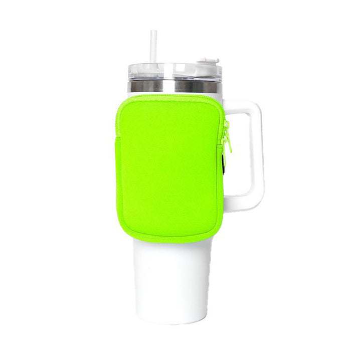Unisex cup holder with practical pocket Bowlift