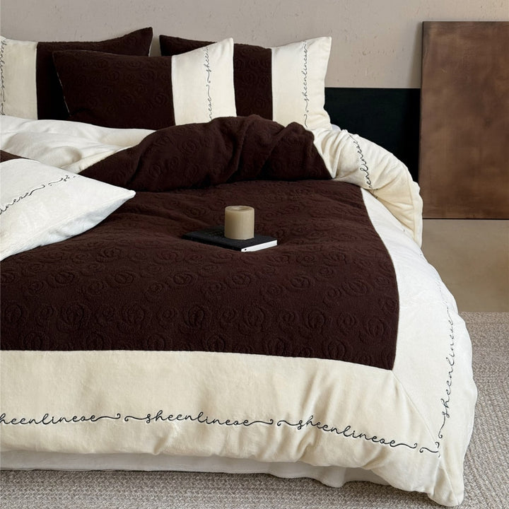 Reversible Embroidered Quilted Duvet Cover Set