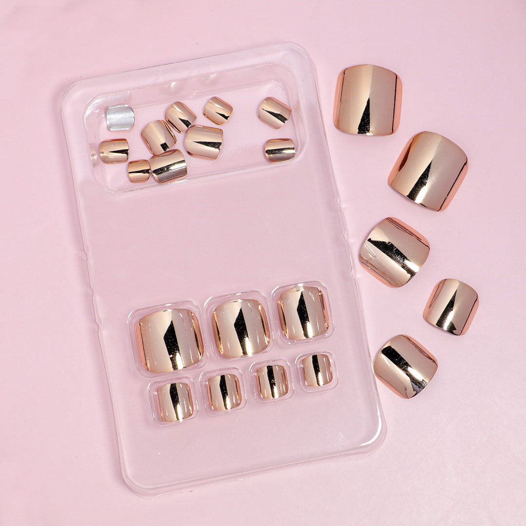 Metallic Press-On Toenail Set Bowlift