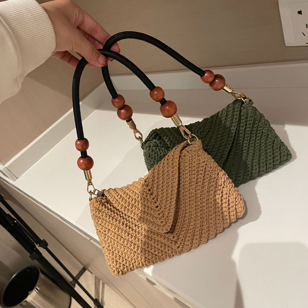 Elegant Woven Shoulder Bag Bowlift