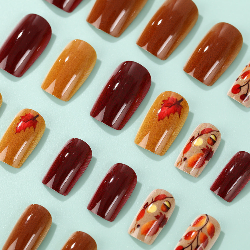 Artificial Nail Set with Natural Autumn Design Bowlift