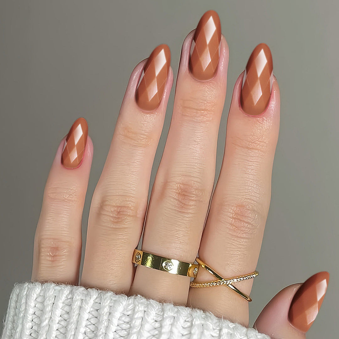 Diamond-Shaped Glossy Nail Extensions Bowlift