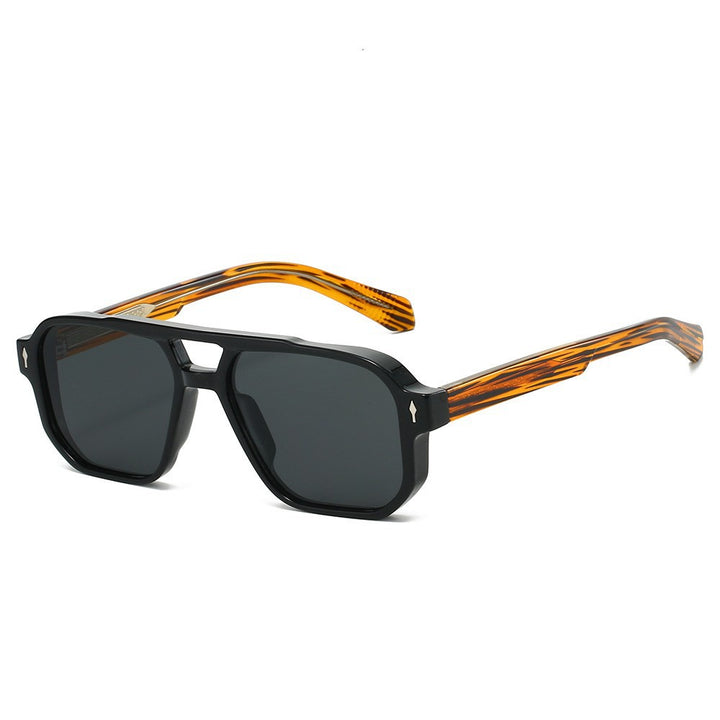 Women's fashionable sunglasses in urban design with polarized lenses Bowlift