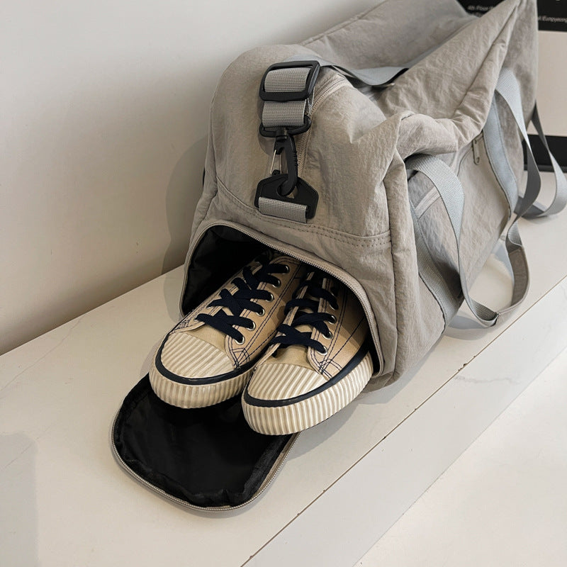 Lightweight Multi-Pocket Travel Duffle Bag